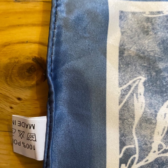 Navy and white floral scarf - Picture 6 of 11